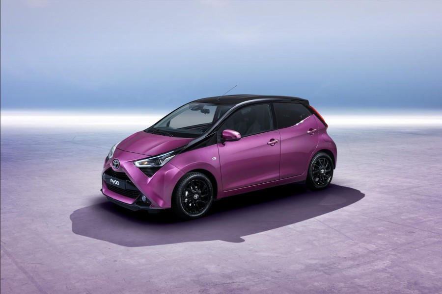 Toyota Aygo Facelift Unveiled Ahead of Geneva Motor Show - News18