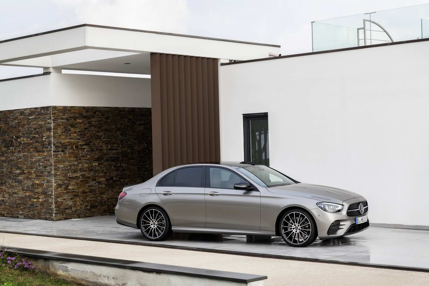 Car News | Mercedes freshens up E-Class family