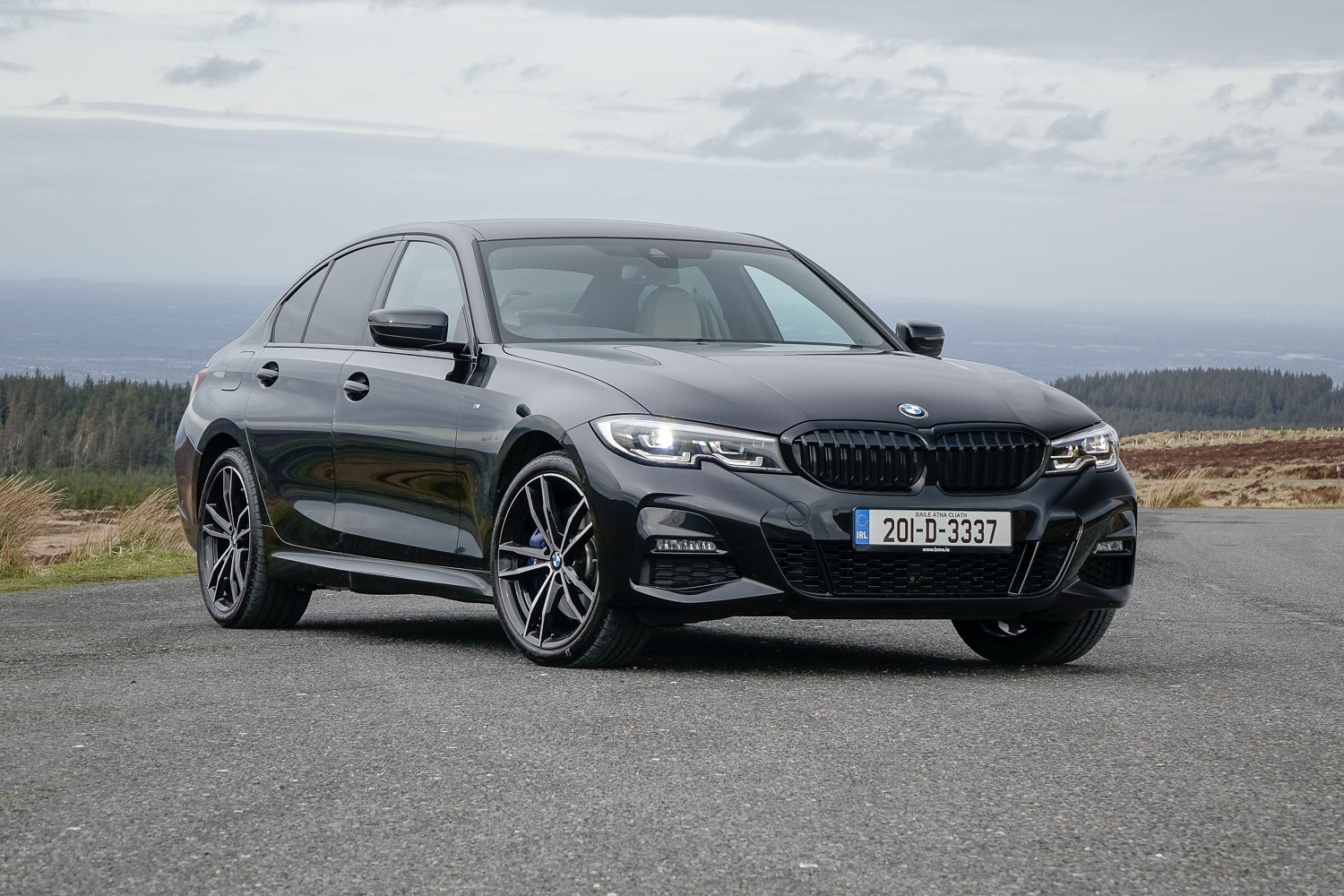 Car Reviews | BMW 330e Touring | CompleteCar.ie