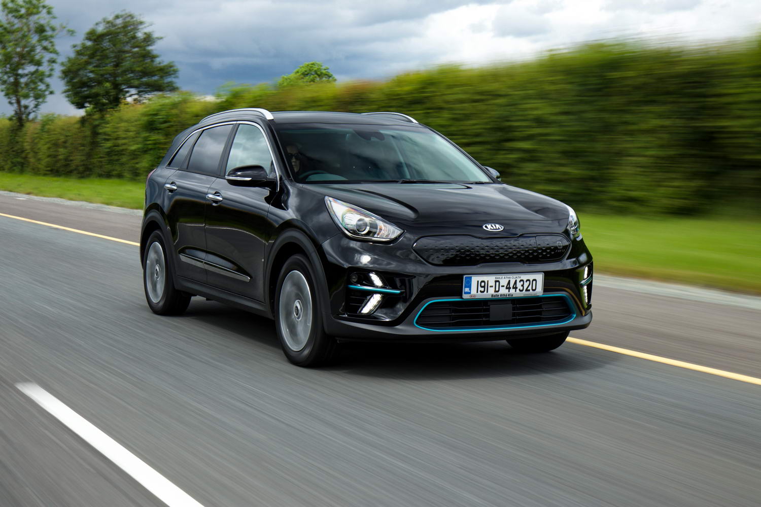 Car Reviews | Kia e-Niro | CompleteCar.ie