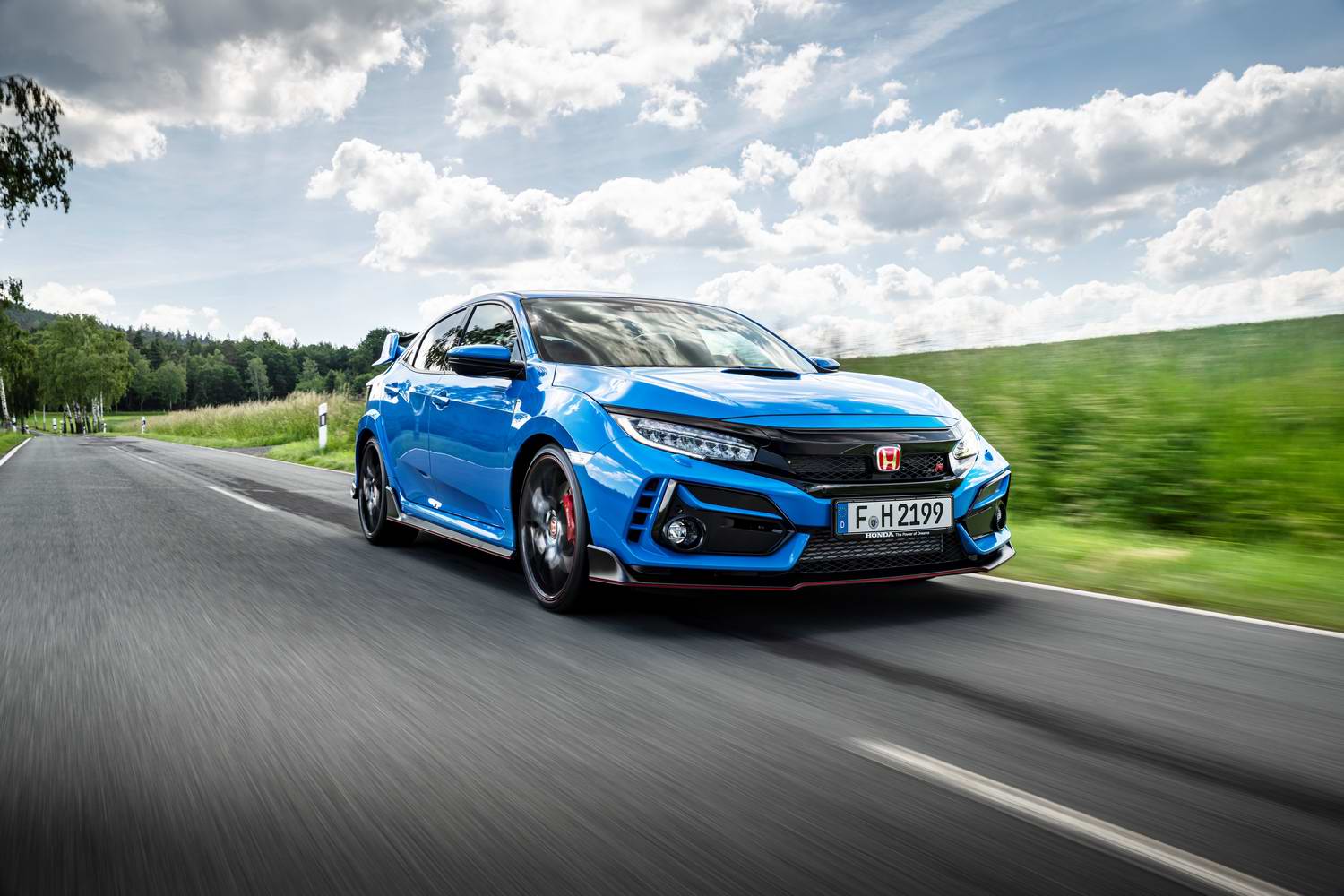 Car Reviews | Honda Civic Type R (2021) | CompleteCar.ie