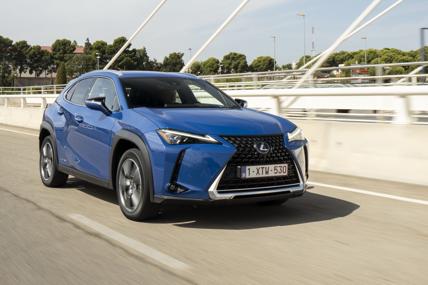 Car Reviews | Lexus UX 300e | CompleteCar.ie