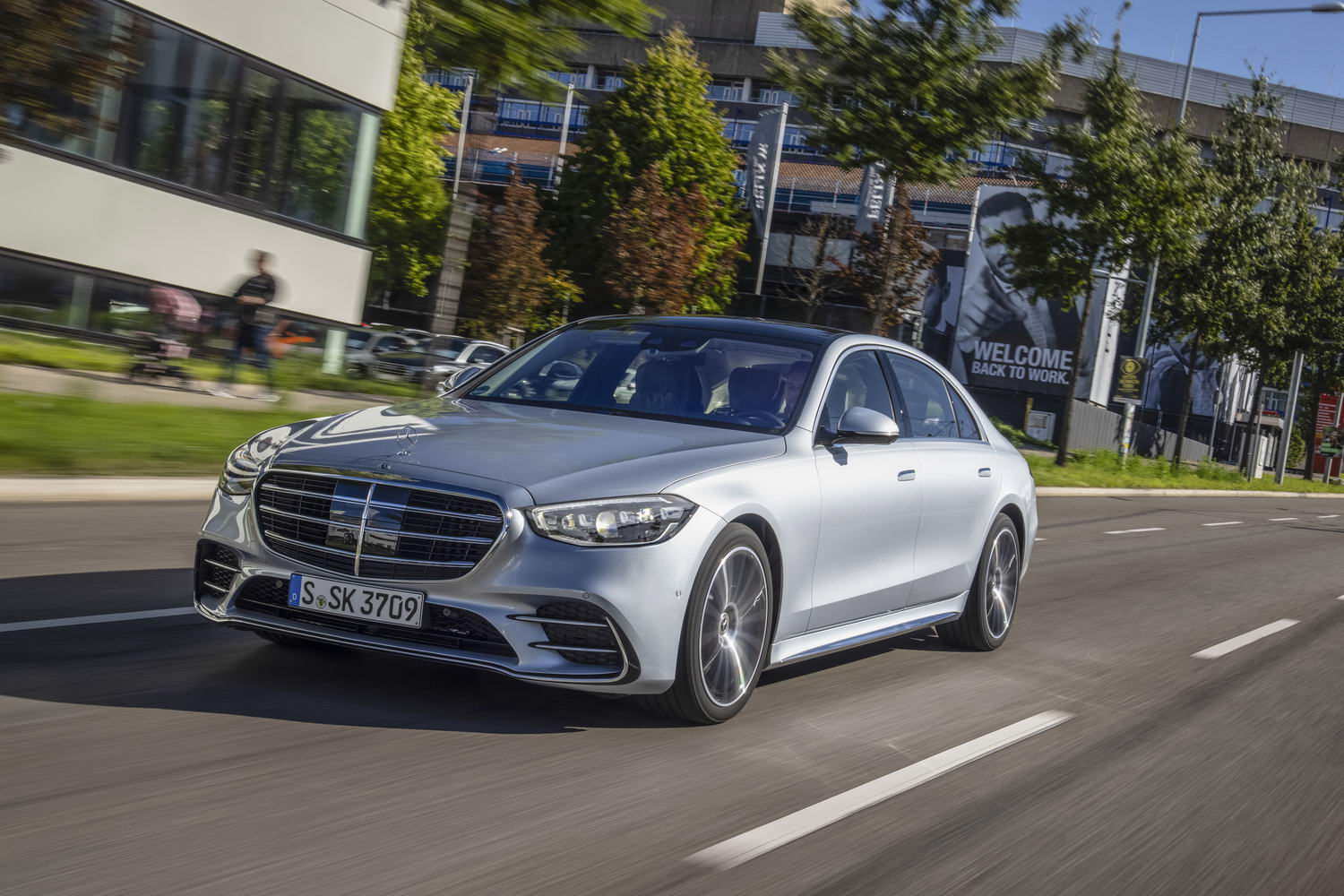 Car Reviews | Mercedes-Benz S 450 | CompleteCar.ie