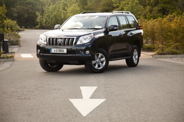 Car Reviews | Toyota Land Cruiser | CompleteCar.ie