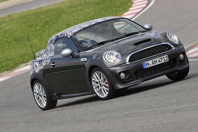 Car Reviews | MINI Coupe | CompleteCar.ie