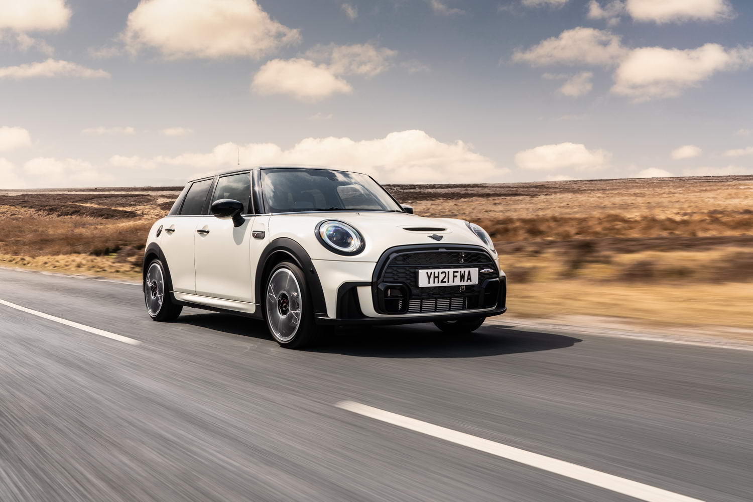 Car Reviews | MINI 5-door Cooper S (2021) | CompleteCar.ie