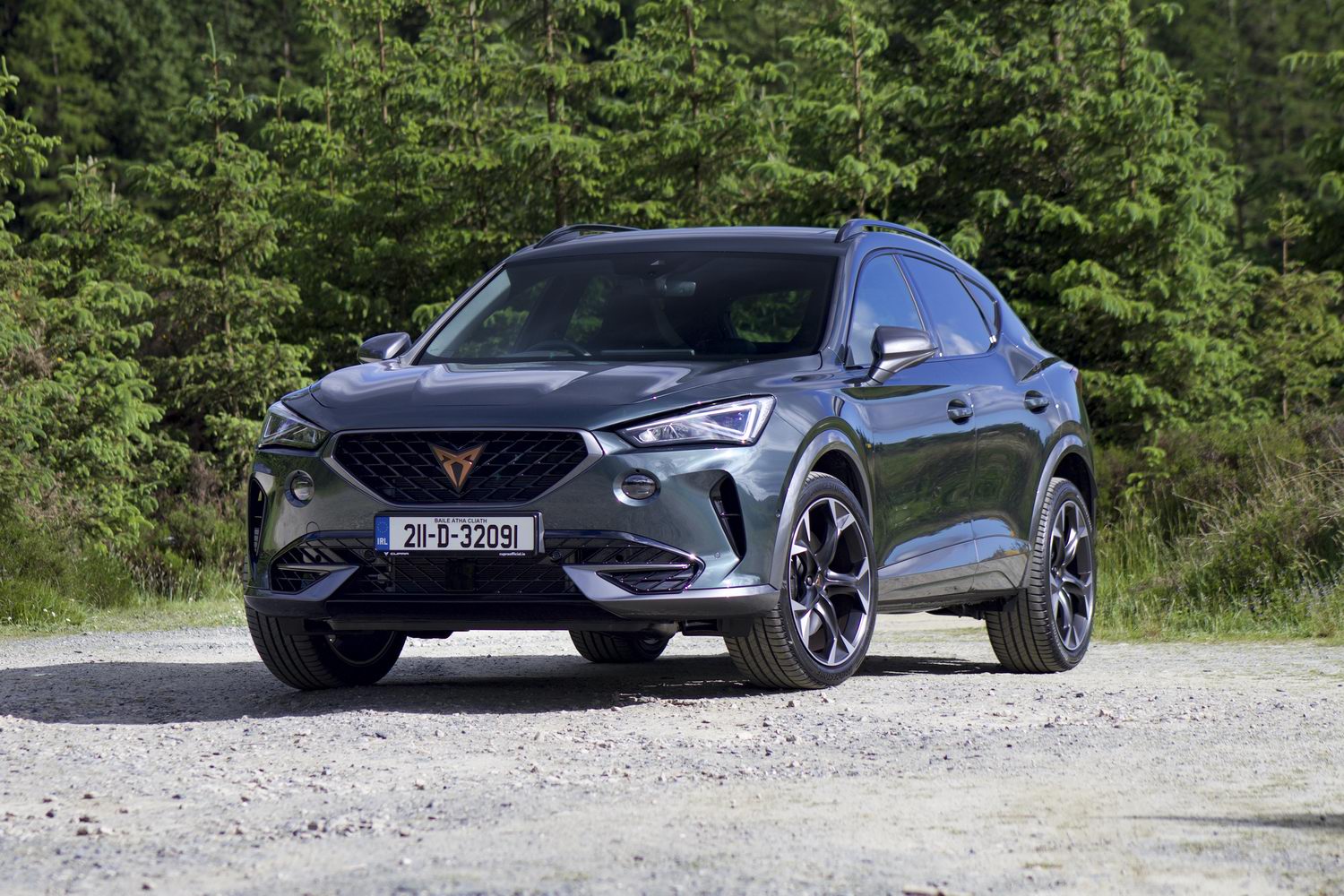 Car Reviews | Cupra Formentor VZ TSI 310 (2021) | CompleteCar.ie