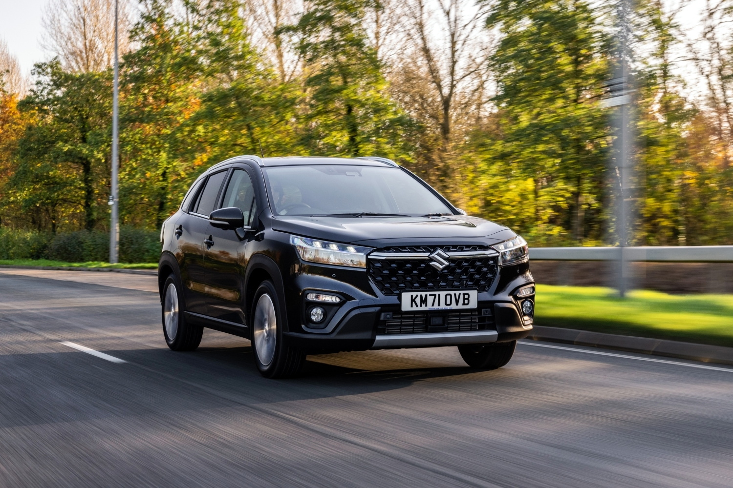 Car Reviews | Suzuki SX4 S-Cross Hybrid (2022) | CompleteCar.ie