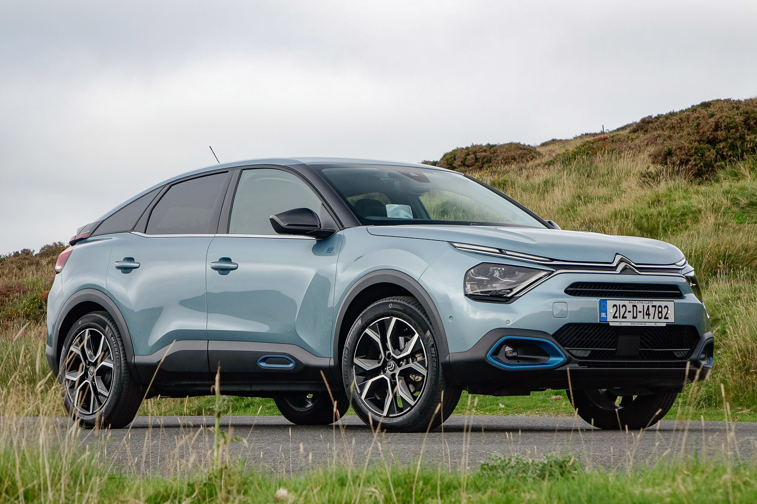 Car Reviews | Citroen e-C4 electric (2021) | CompleteCar.ie