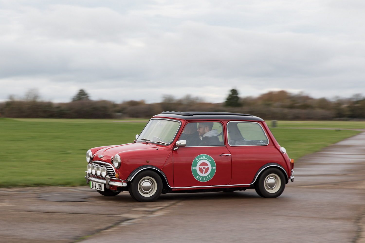 Car Reviews | Mini Mk3 by Electrogenic (2022 EV conversion) | CompleteCar.ie