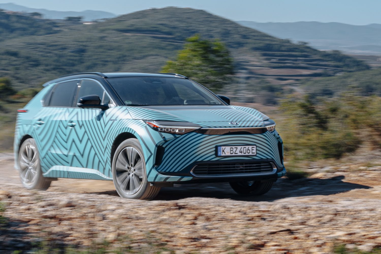 Car Reviews | Toyota bZ4X AWD (2022 prototype) | CompleteCar.ie