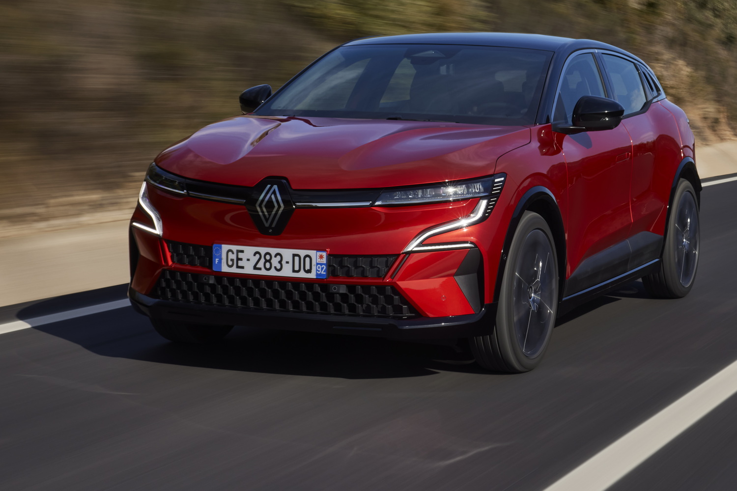 Car Reviews | Renault Megane E-Tech Electric 60kWh (2022) | CompleteCar.ie