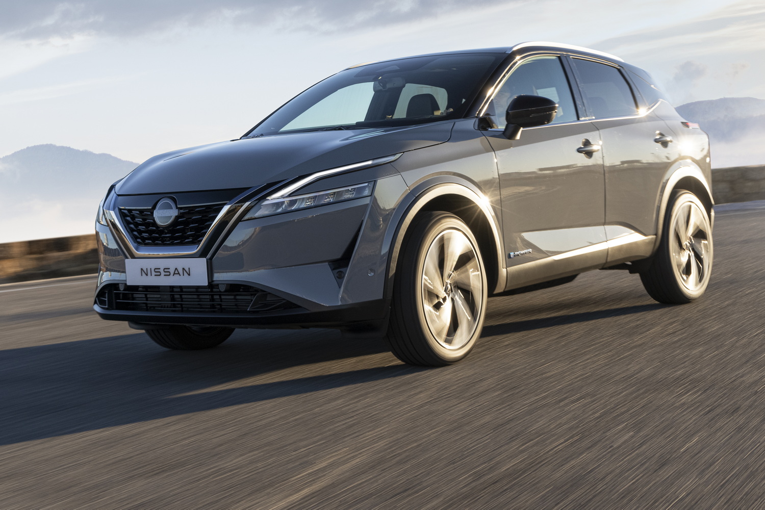 Car Reviews | Nissan Qashqai e-Power (2022 prototype) | CompleteCar.ie