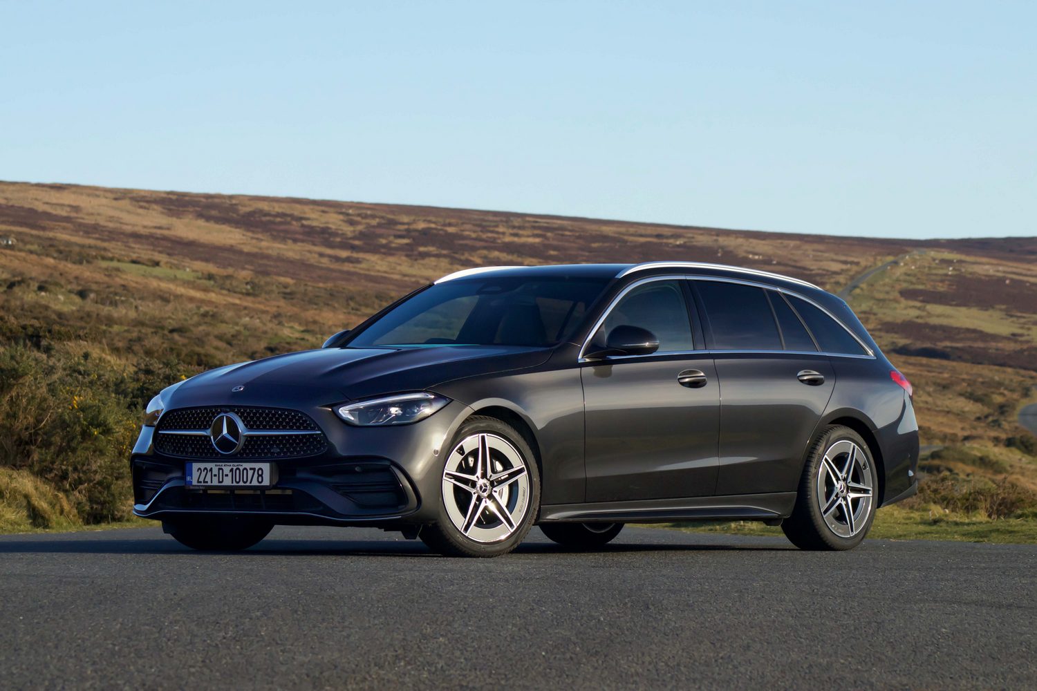 Car Reviews | Mercedes-Benz C 220 d Estate (2022) | CompleteCar.ie