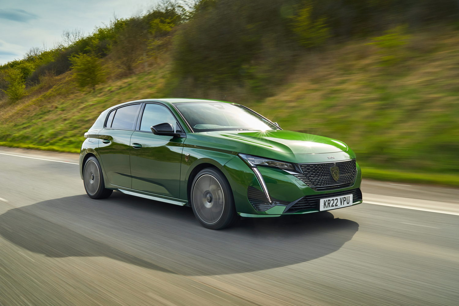 Car Reviews | Peugeot 308 GT PureTech 130 (2022) | CompleteCar.ie