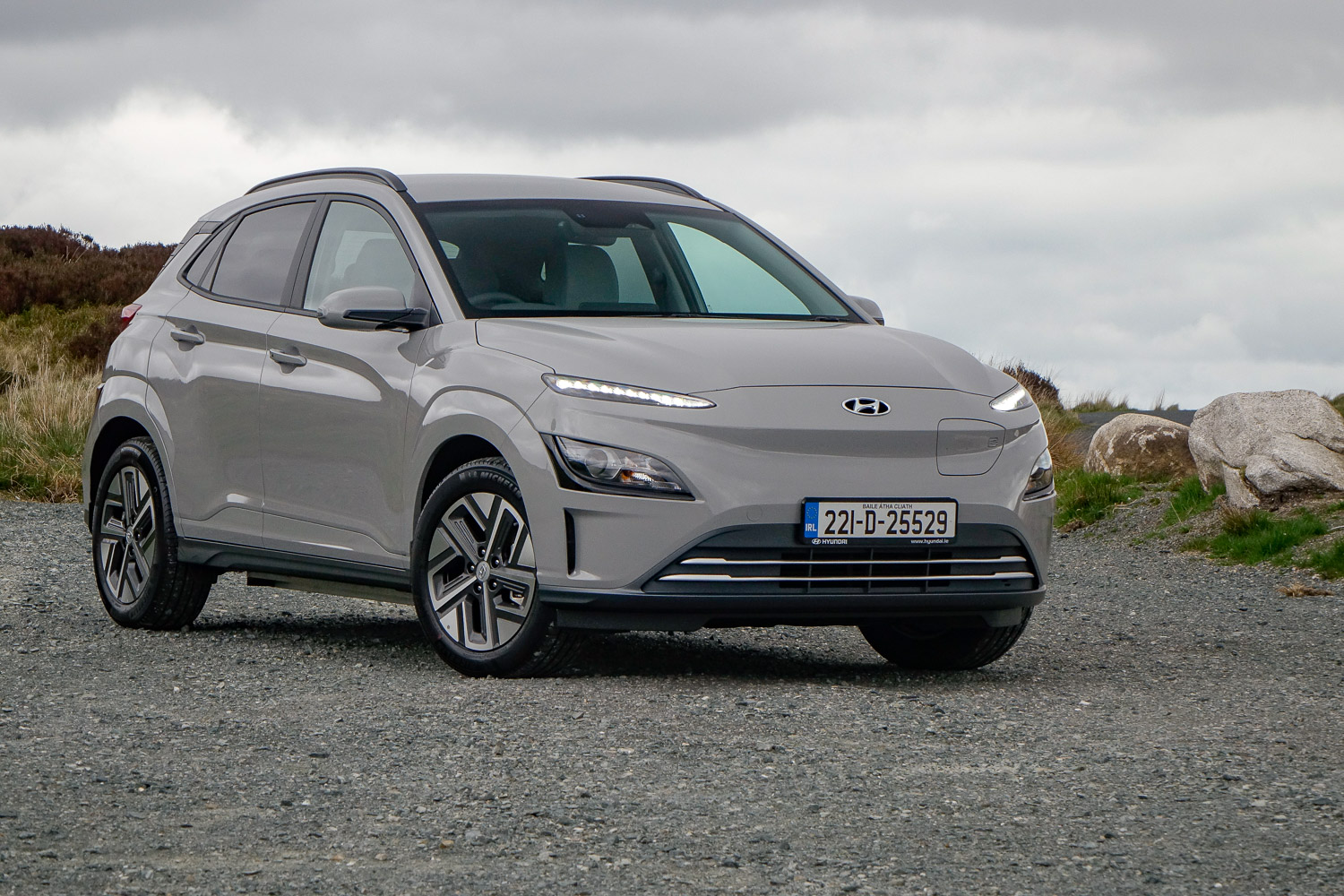 Car Reviews | Hyundai Kona | CompleteCar.ie