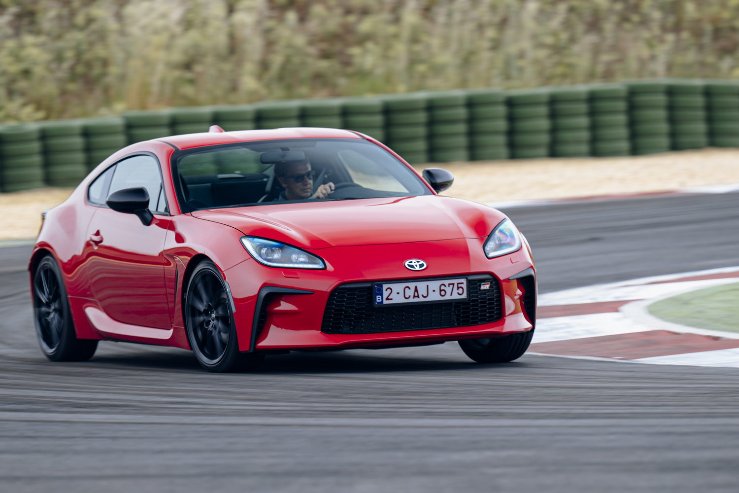 Car Reviews | Toyota GR86 (2022) | CompleteCar.ie