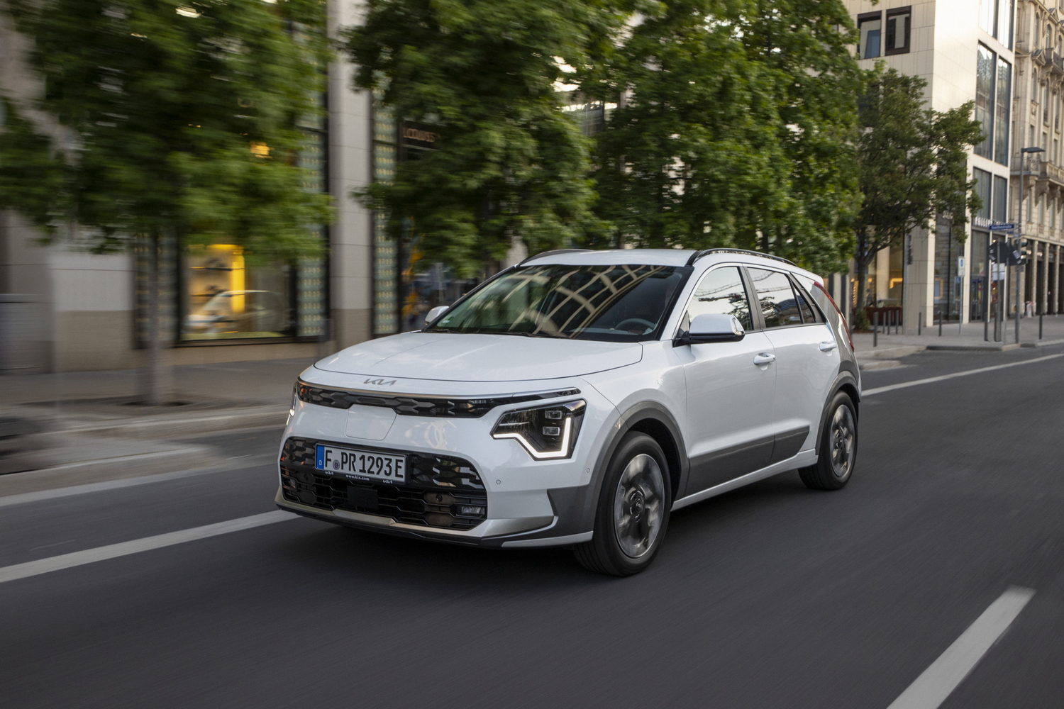 Car Reviews | Kia Niro EV (2022) | CompleteCar.ie