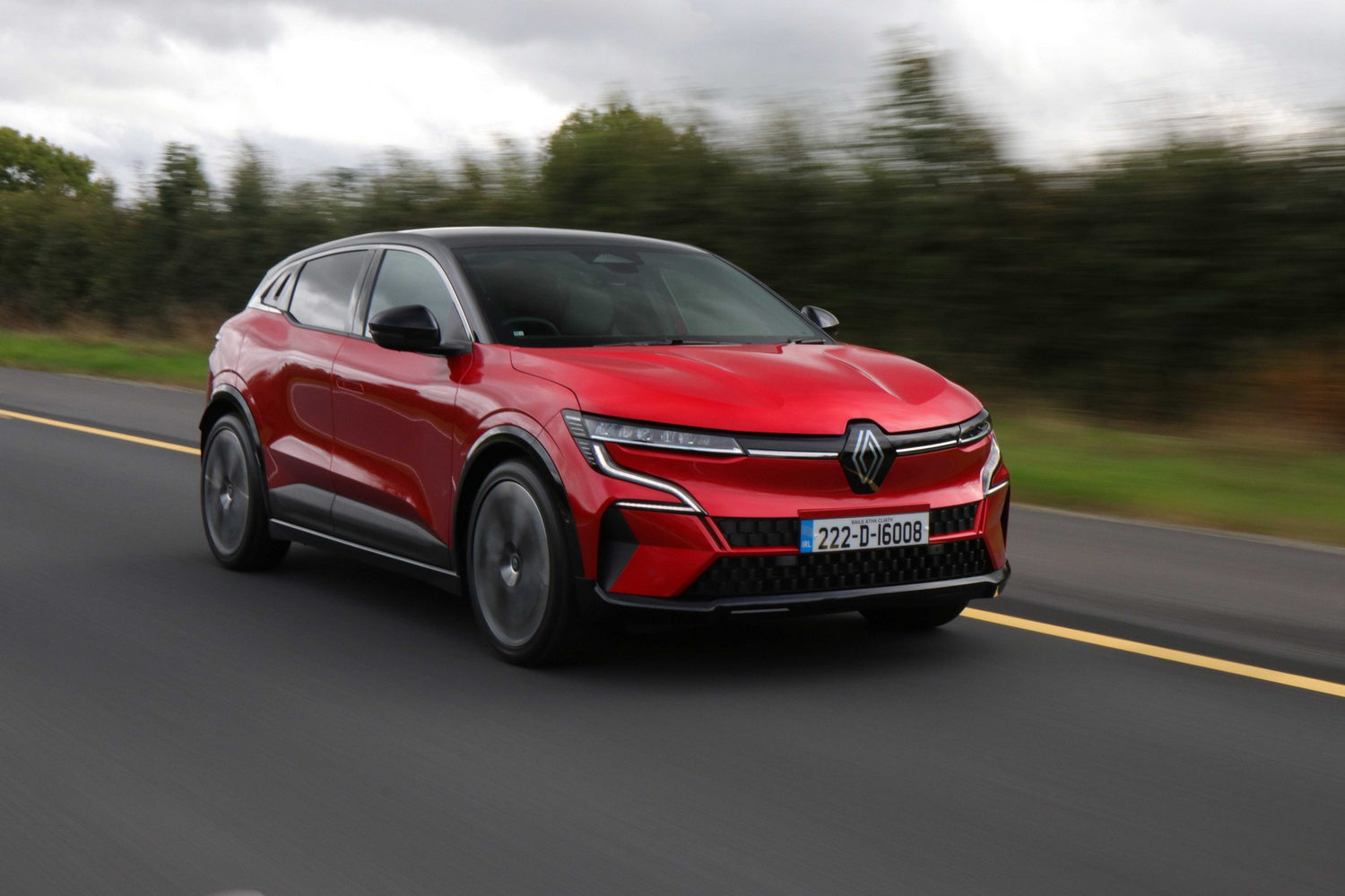 Car Reviews | Renault Megane E-Tech Electric | CompleteCar.ie