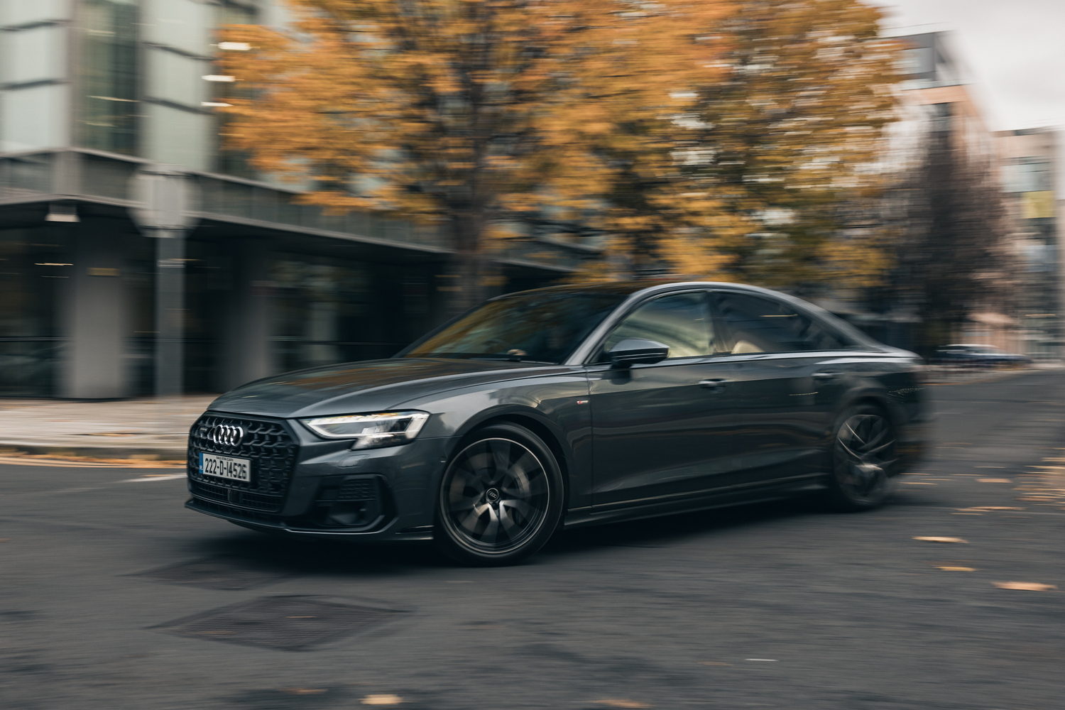 Car Reviews | Audi A8 60 TFSI e hybrid (2022) | CompleteCar.ie