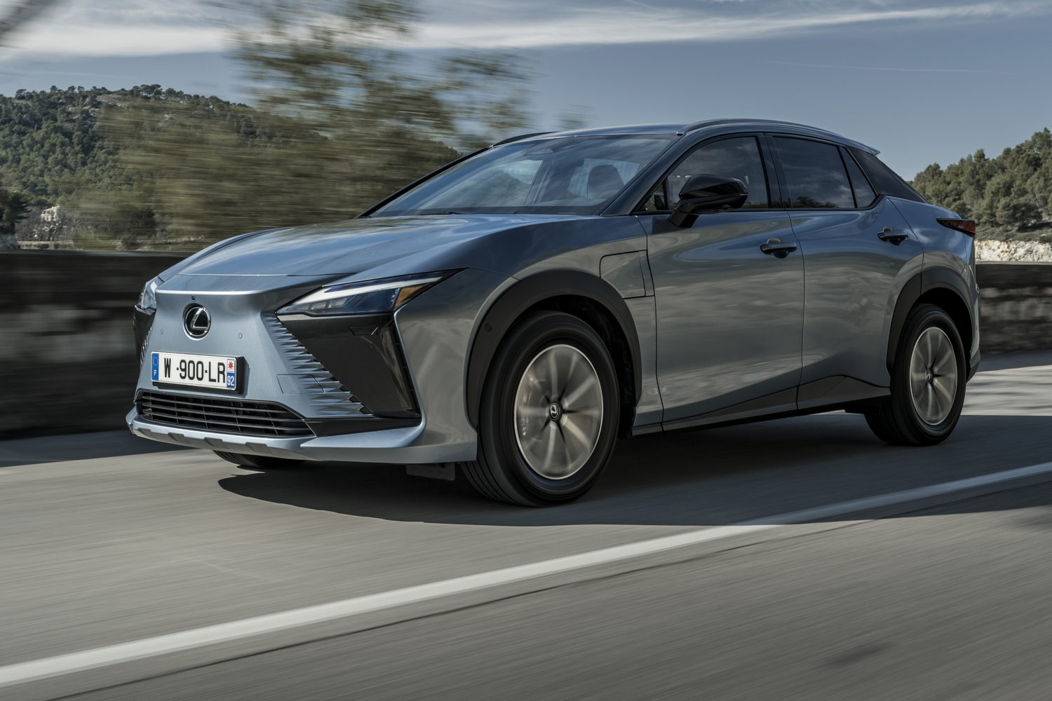 Car Reviews | Lexus RZ 450e (2024) | CompleteCar.ie