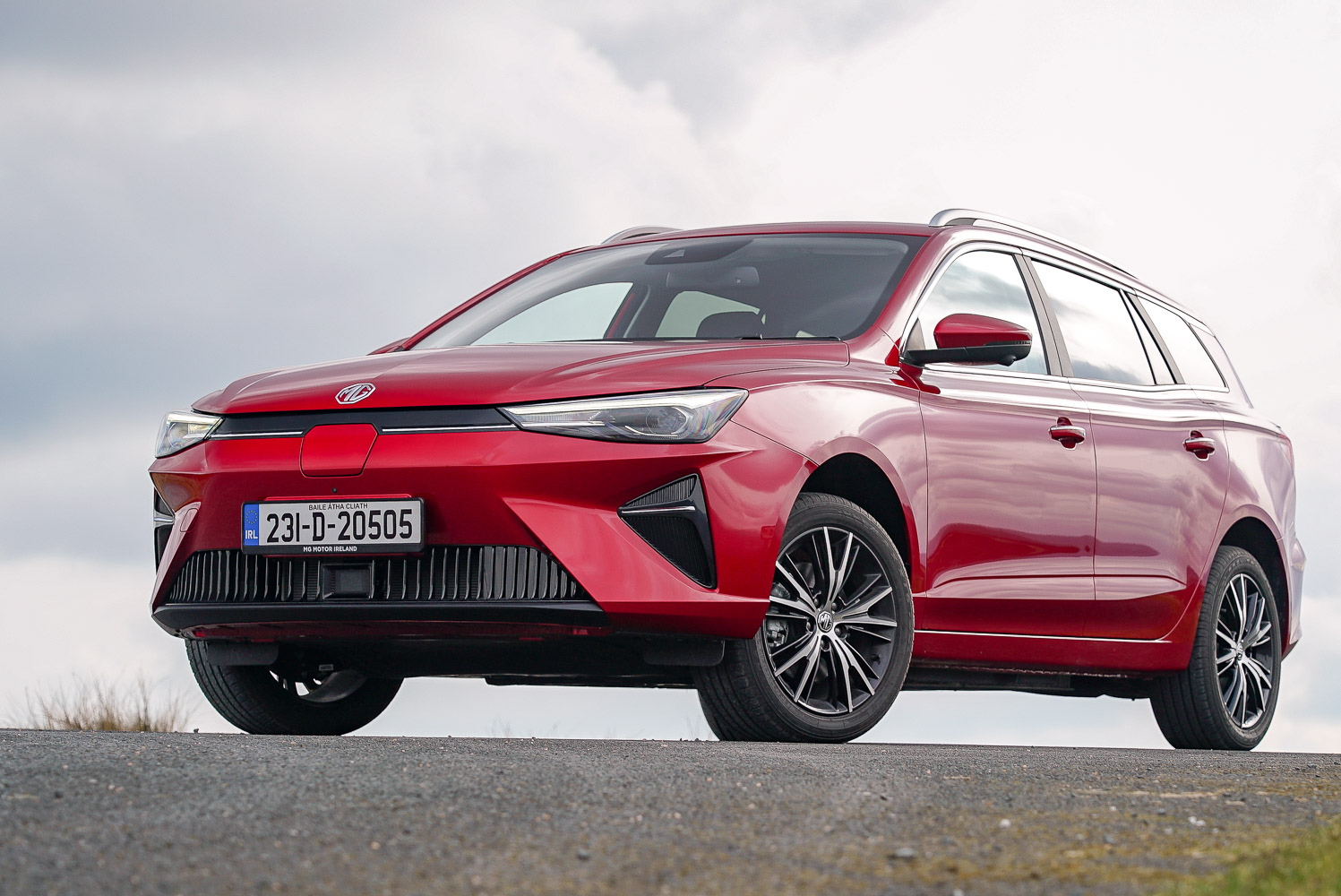 Car Reviews | MG 5 EV estate (2023) | CompleteCar.ie