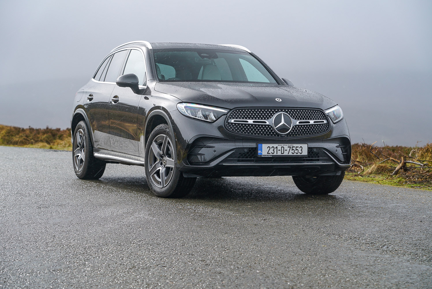 Car Reviews | Mercedes-Benz GLC 300e | CompleteCar.ie