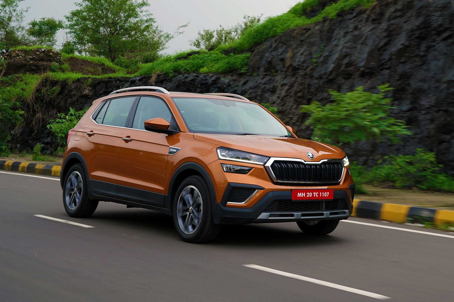 Car Reviews | Skoda Kushaq (2023 Indian-market car) | CompleteCar.ie