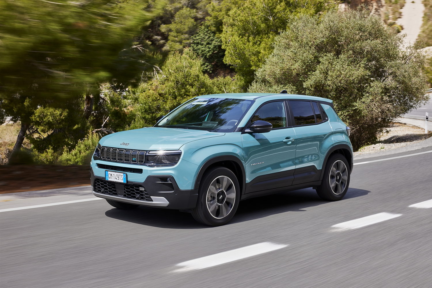 Car Reviews | Jeep Avenger (2023) | CompleteCar.ie