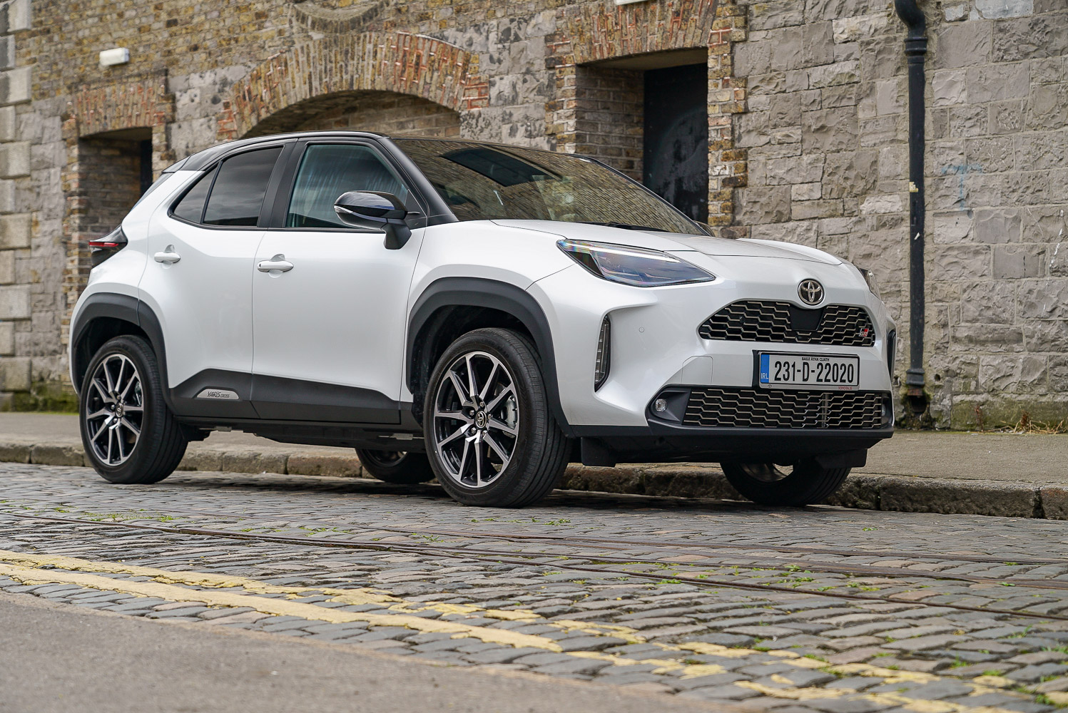 Car Reviews | Toyota Yaris Cross GR Sport (2023) | CompleteCar.ie