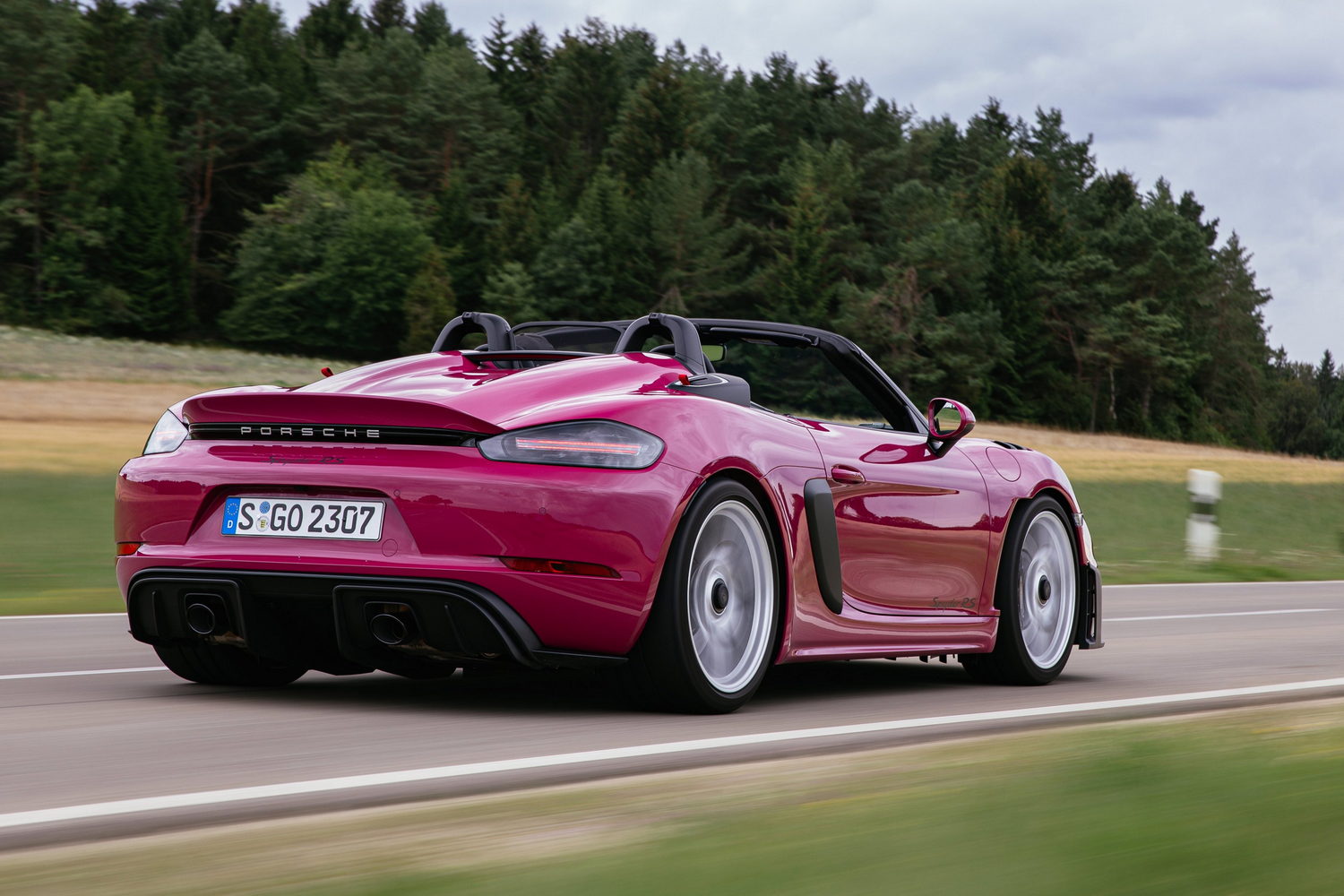 Car Reviews | Porsche 718 Spyder RS (2023) | CompleteCar.ie