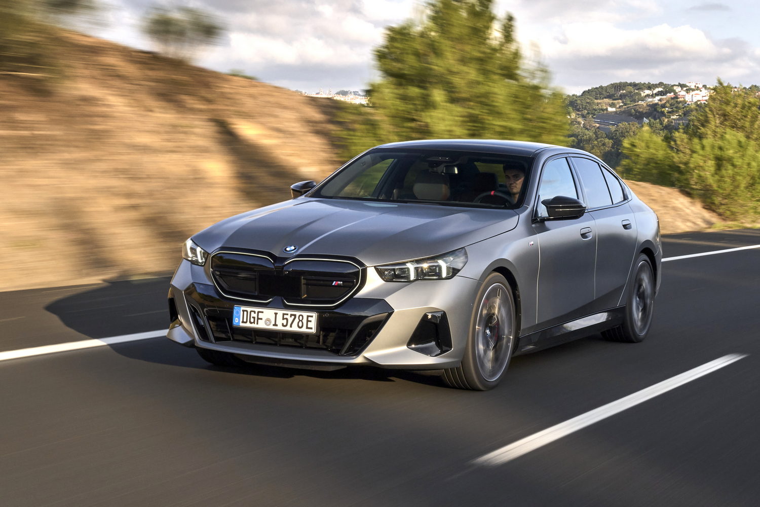 Car Reviews | BMW i5 M60 xDrive (2024) | CompleteCar.ie