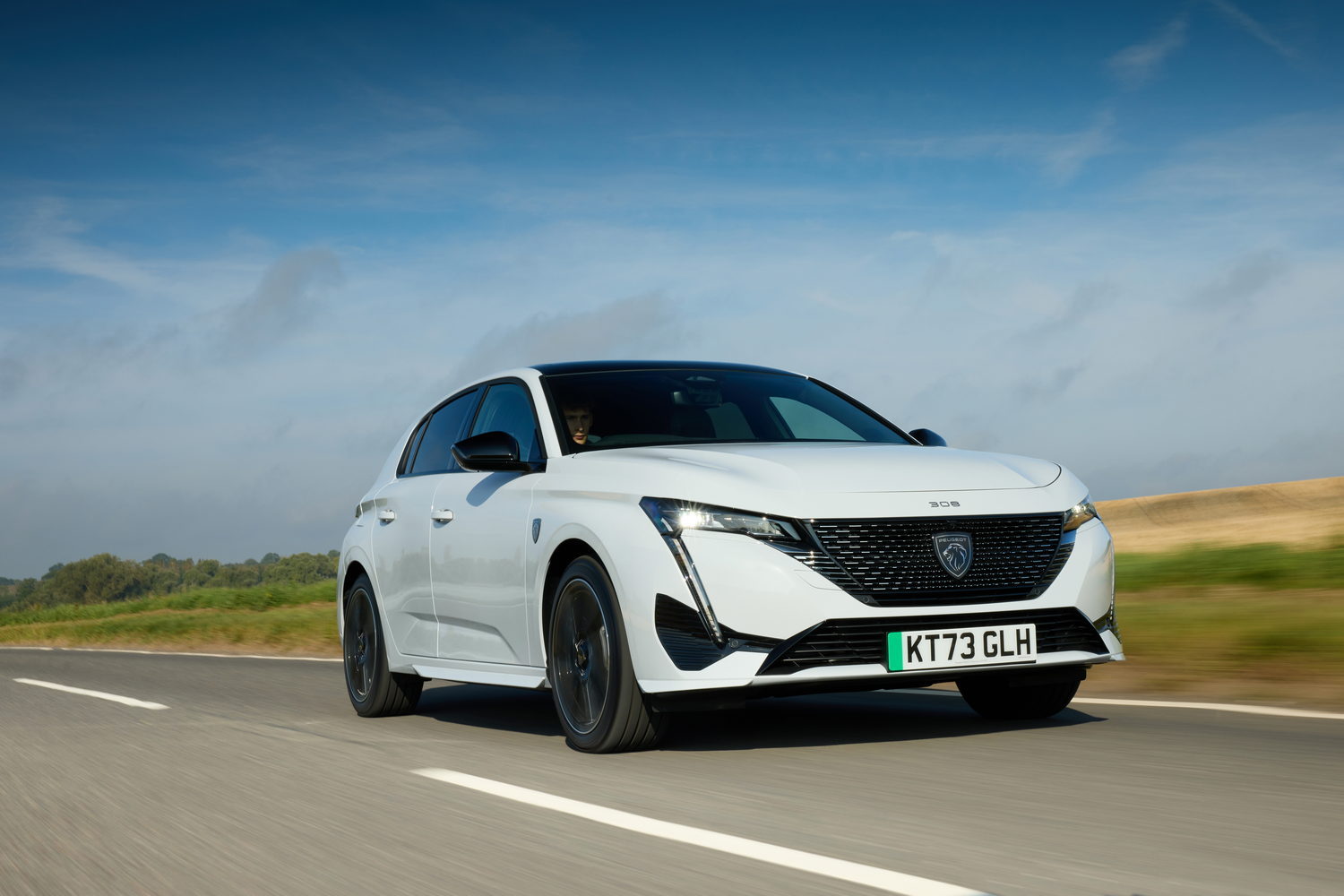 Car Reviews | Peugeot E-308 (2024) | CompleteCar.ie