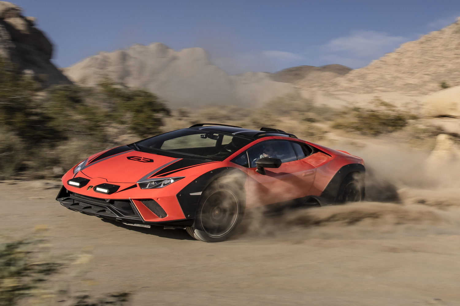 Car Reviews | Lamborghini Huracan Sterrato (2023) | CompleteCar.ie