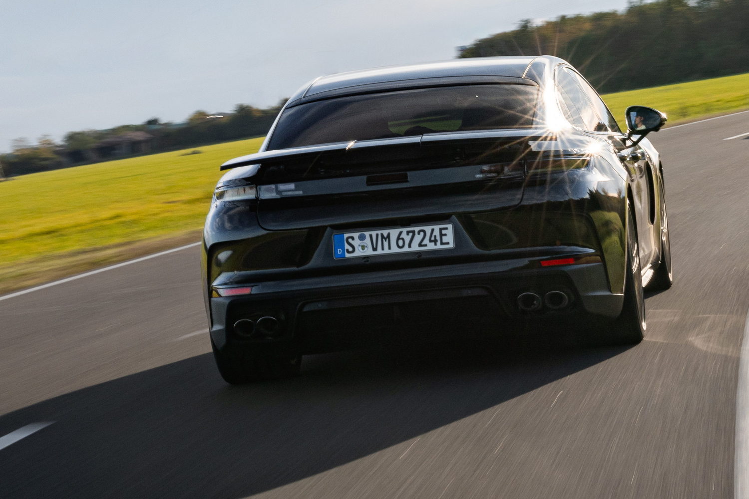 Car Reviews | Porsche Panamera | CompleteCar.ie