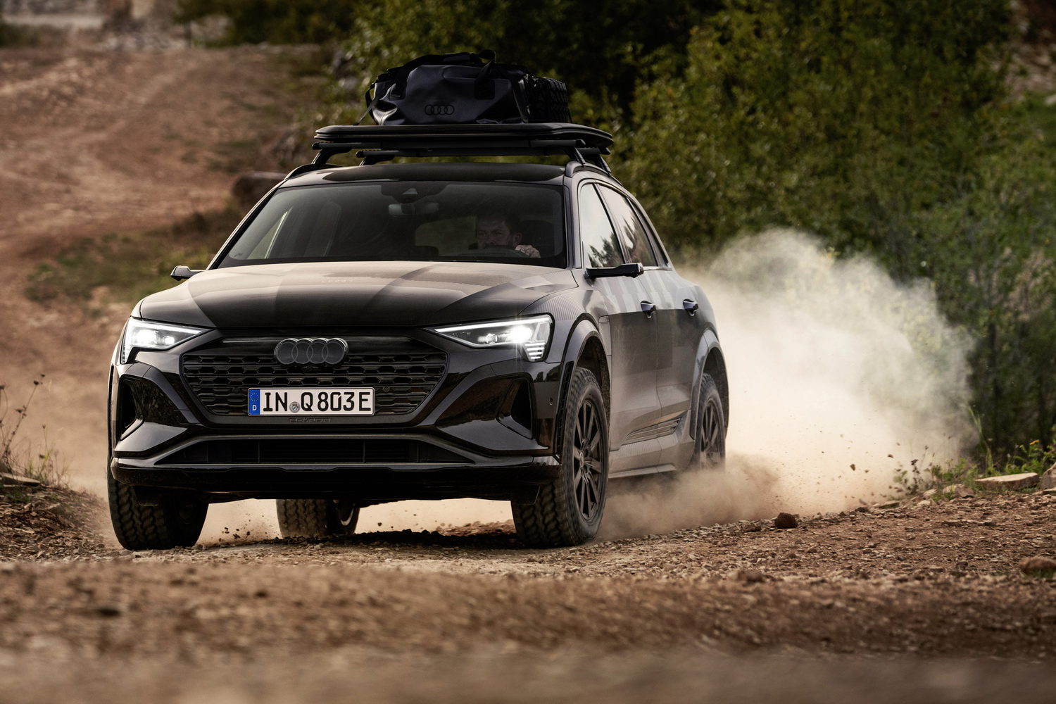 Car Reviews | Audi Q8 e-tron edition Dakar (2024) | CompleteCar.ie