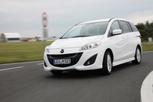Car Reviews | Mazda 5 | CompleteCar.ie