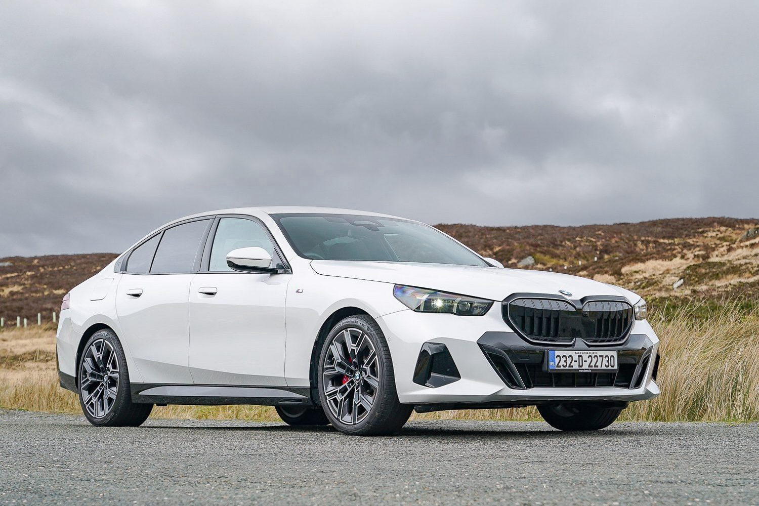 Car Reviews | BMW 520i M Sport Pro (2024) | CompleteCar.ie