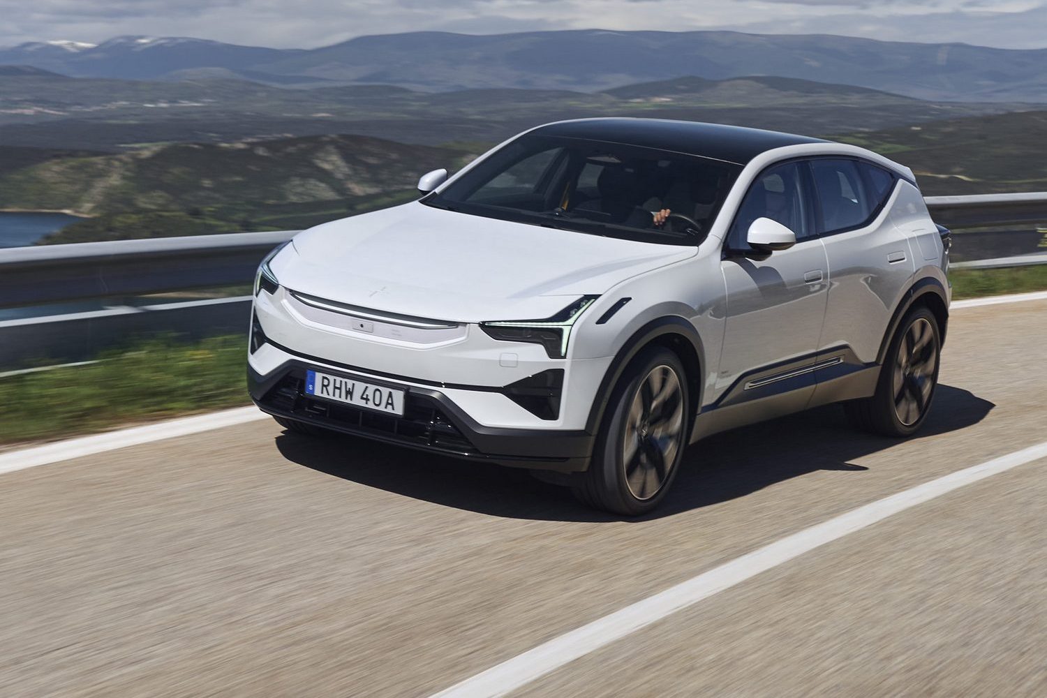 Car Reviews | Polestar 3 Long range Dual motor with Performance pack (2024) | CompleteCar.ie