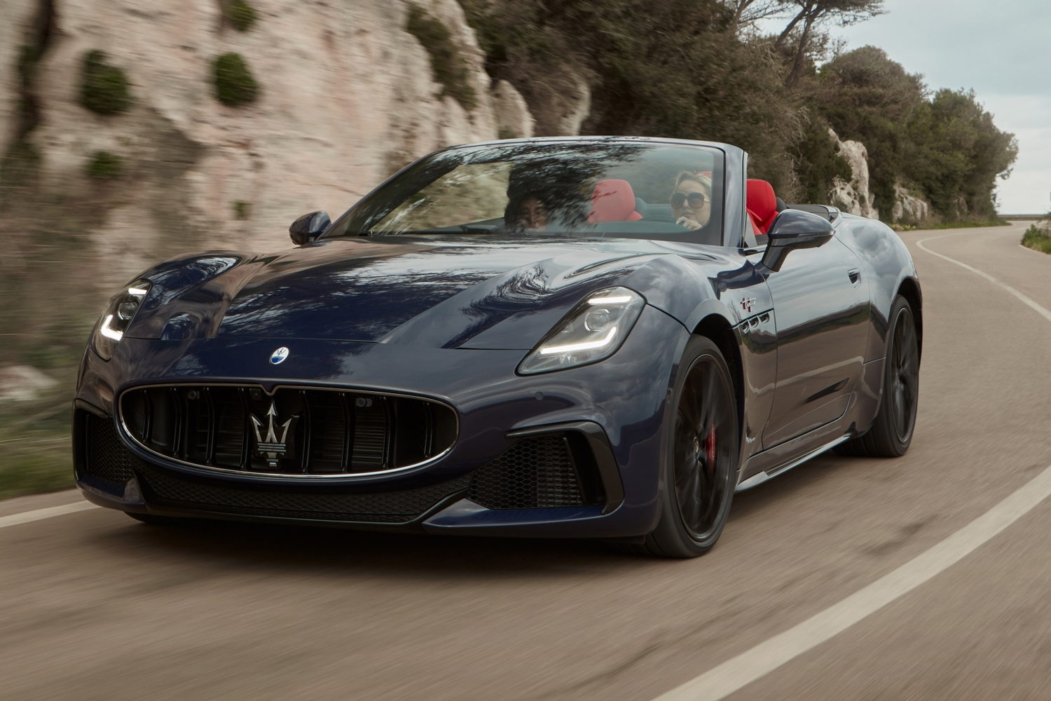 Car Reviews | Maserati GranCabrio Trofeo (2024) | CompleteCar.ie