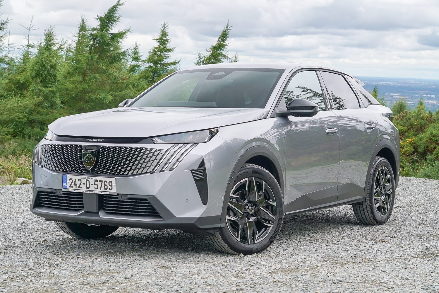 Car Reviews | Peugeot 3008 PureTech MHEV (2024) | CompleteCar.ie