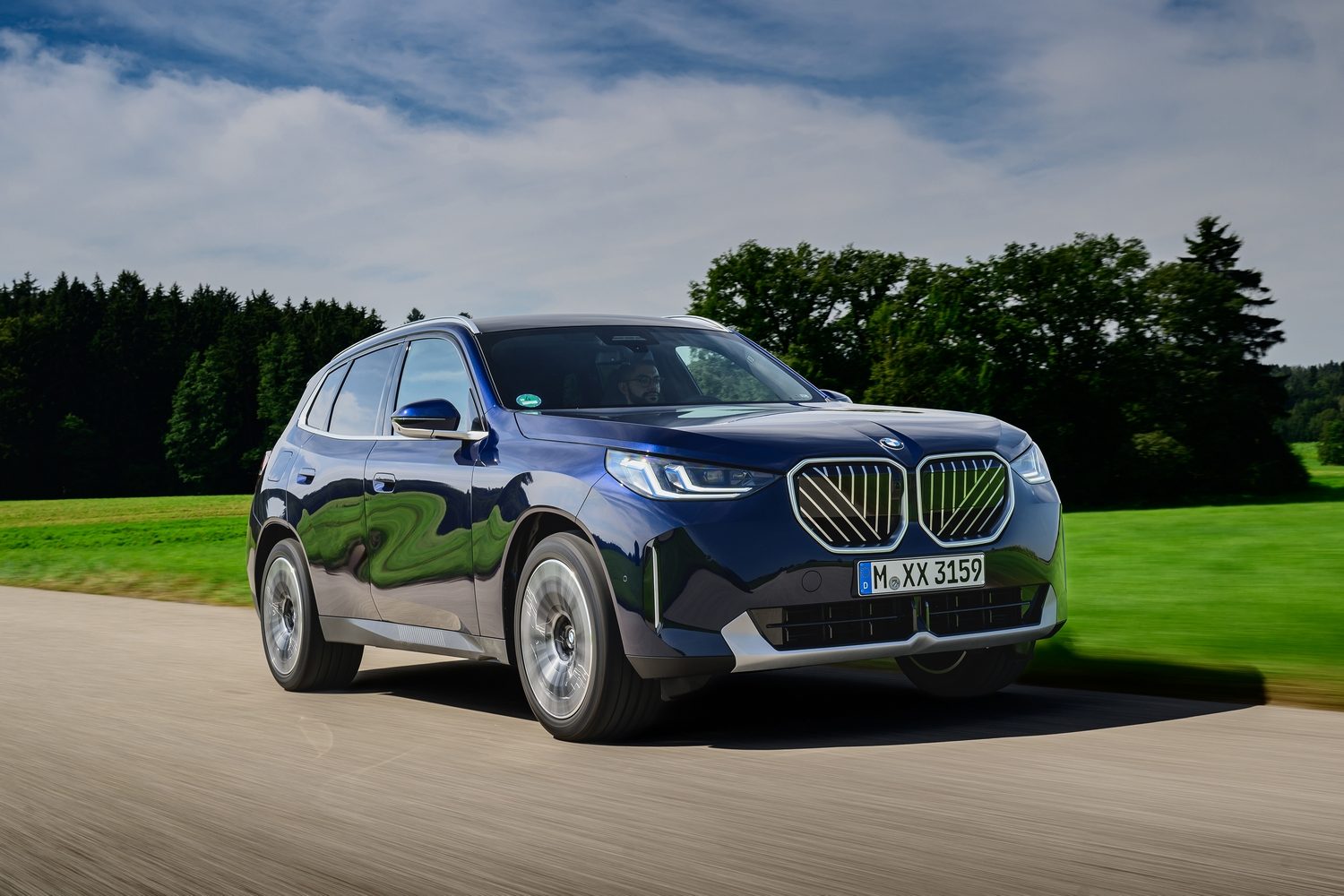 Car Reviews | BMW X3 20 xDrive (2025) | CompleteCar.ie