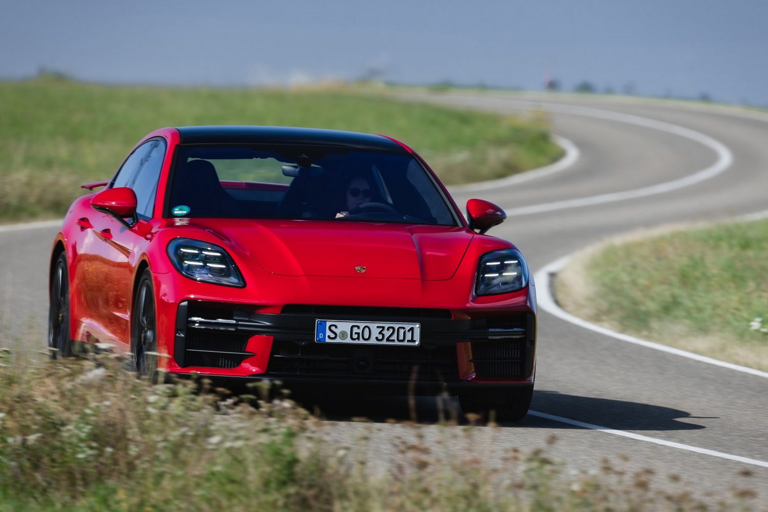 Car Reviews | Porsche Panamera GTS (2025) | CompleteCar.ie