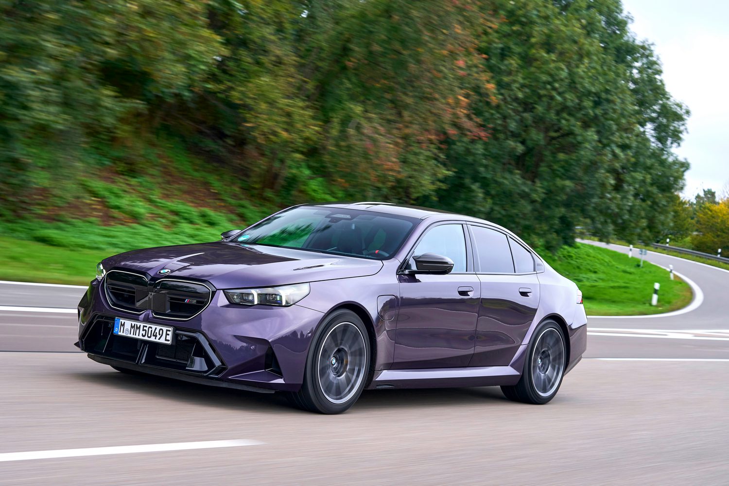 Car Reviews | BMW M5 PHEV (2025) | CompleteCar.ie