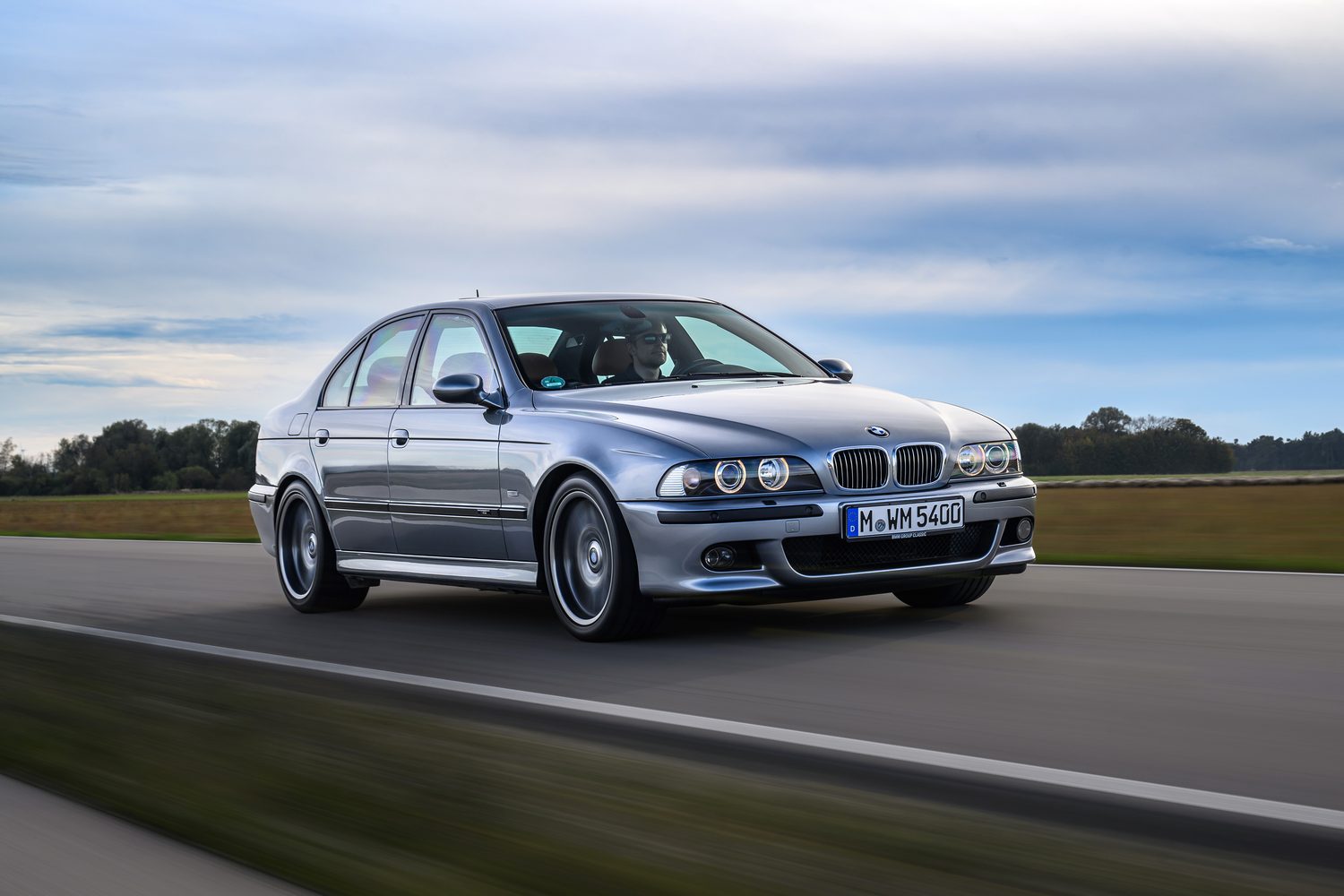 E39 M5 Logo