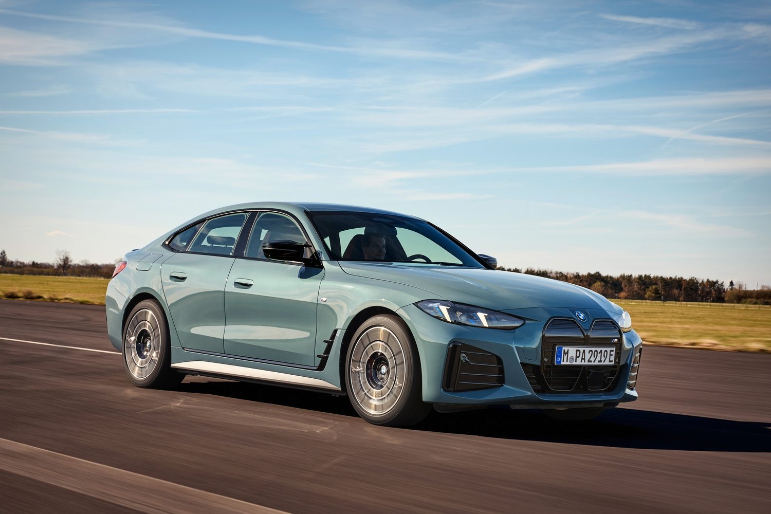 Car Reviews | BMW i4 M50 (2025) | CompleteCar.ie