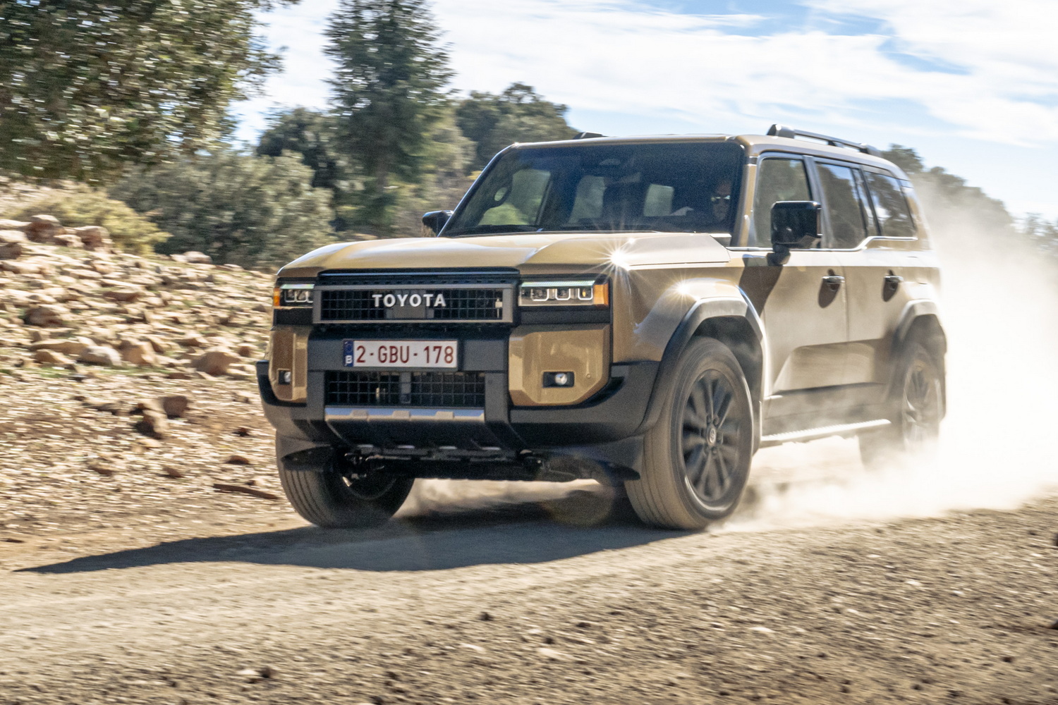 Car Reviews | Toyota Land Cruiser (2025) | CompleteCar.ie Car Reviews | Toyota Land Cruiser (2025) | CompleteCar.ie