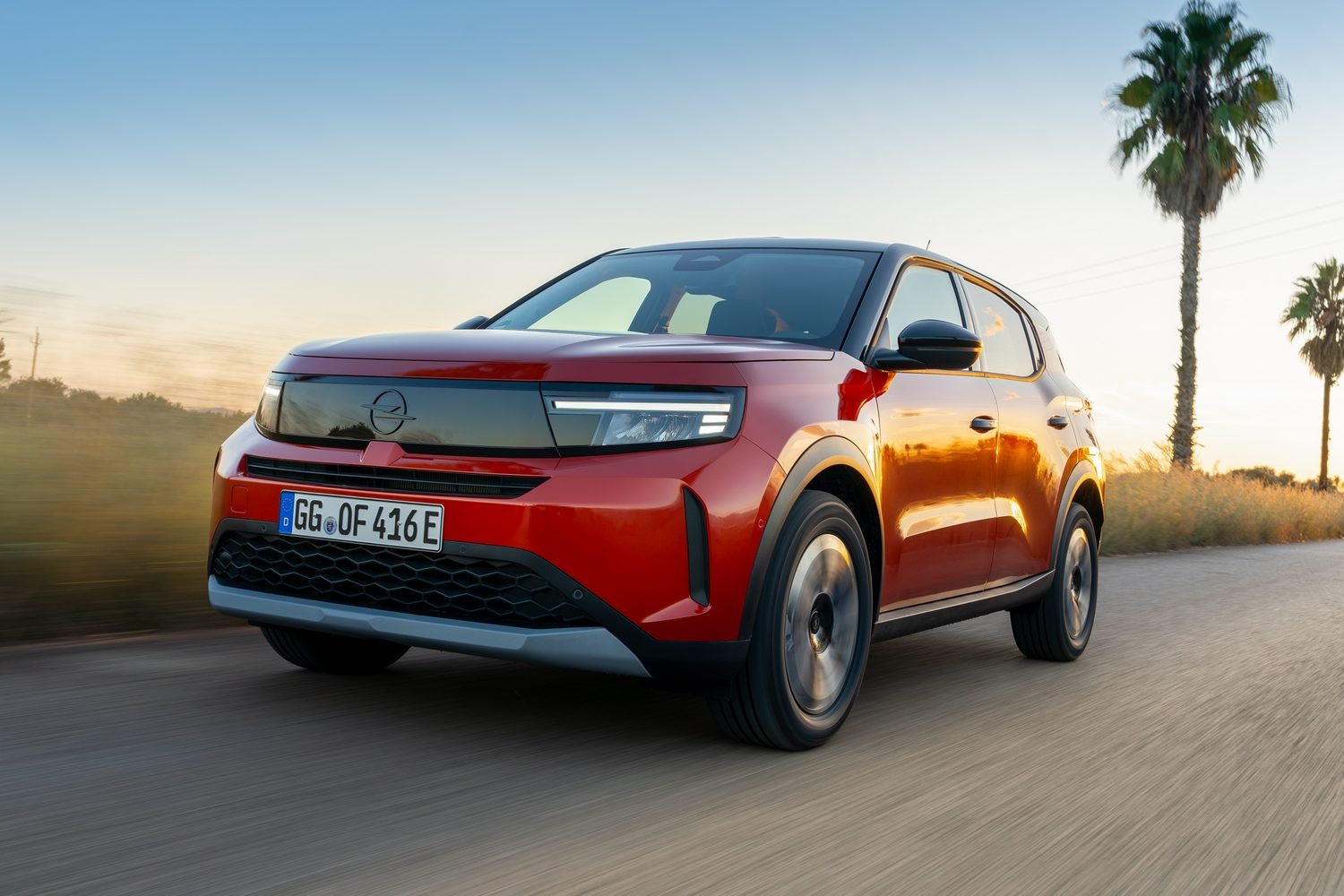 Car Reviews | Opel Frontera Electric (2025) | CompleteCar.ie