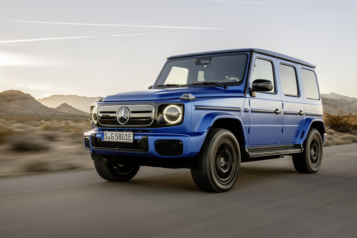 Car Reviews | Mercedes-Benz G 580 electric (2025) | CompleteCar.ie