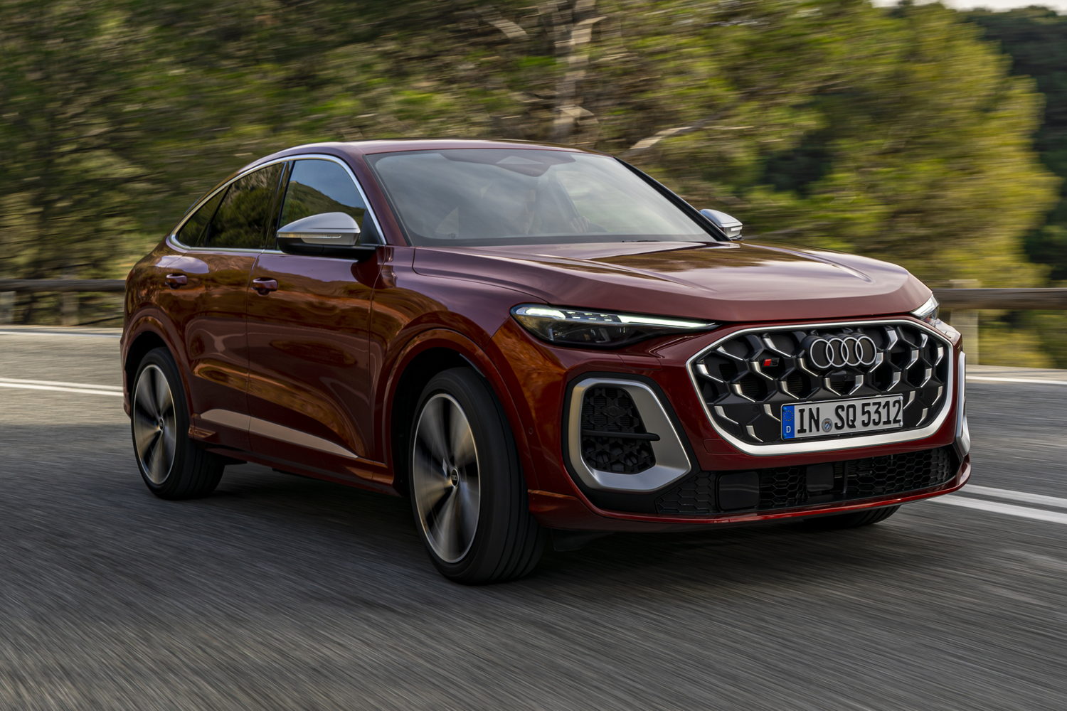 Car Reviews | Audi SQ5 Sportback (2025) | CompleteCar.ie